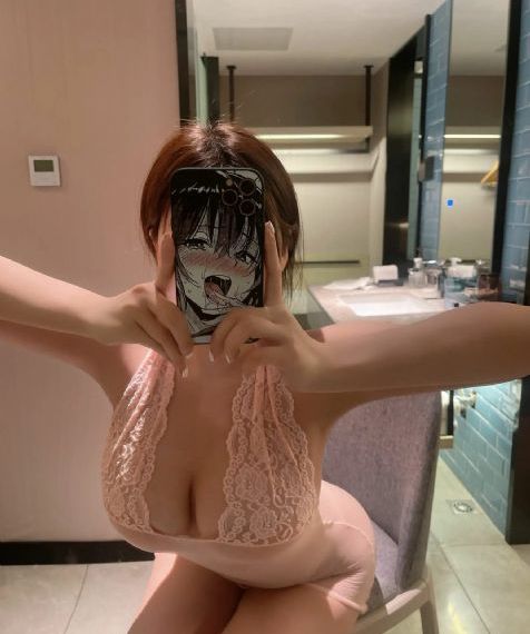 带回家美女的妹子_720免费在线观看
