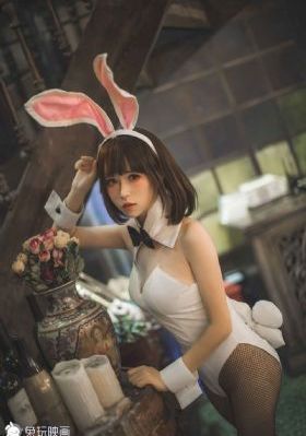 边吃奶边摸边做视频免费播放_蓝光高清全集免费观看