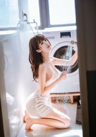 欧美丝袜色图_HD手机在线观看